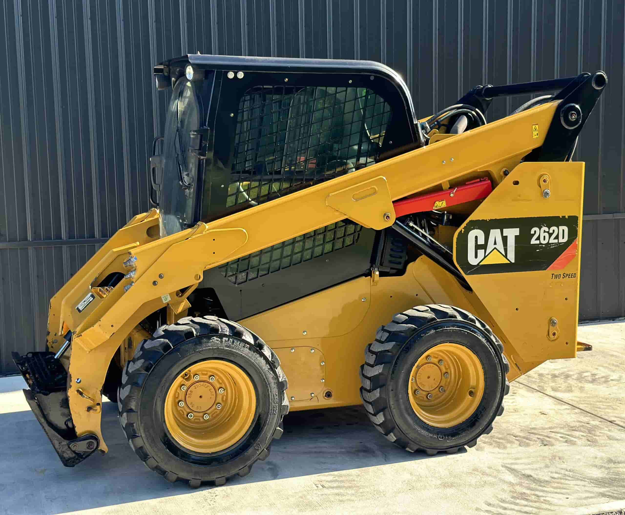 2016 CAT 262D
